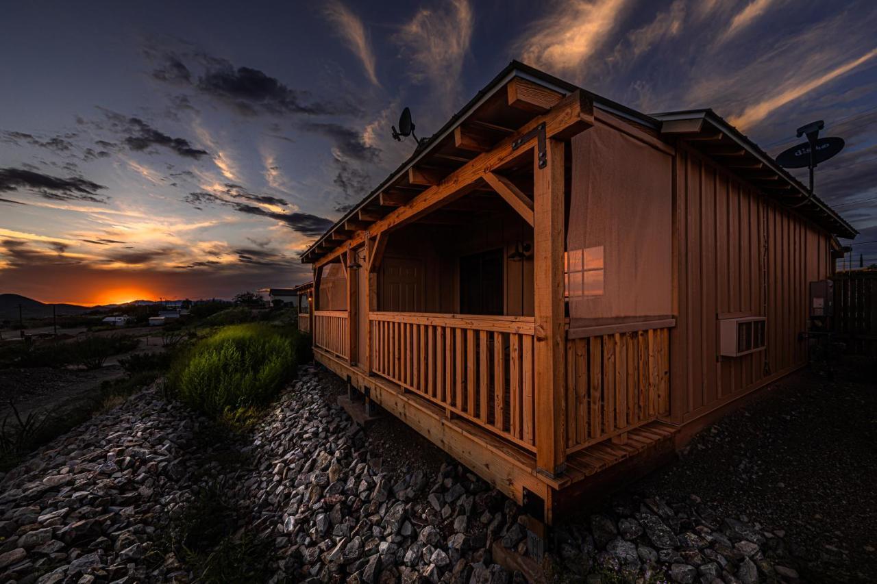 -Pet Friendly- Miners Cabin #5 -Two Double Beds - Private Balcony Tombstone Exteriör bild